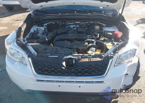 2016 Subaru Forester 2.5I Touring z USA, uszkodzony, nr VIN JF2SJAXC9GH453588